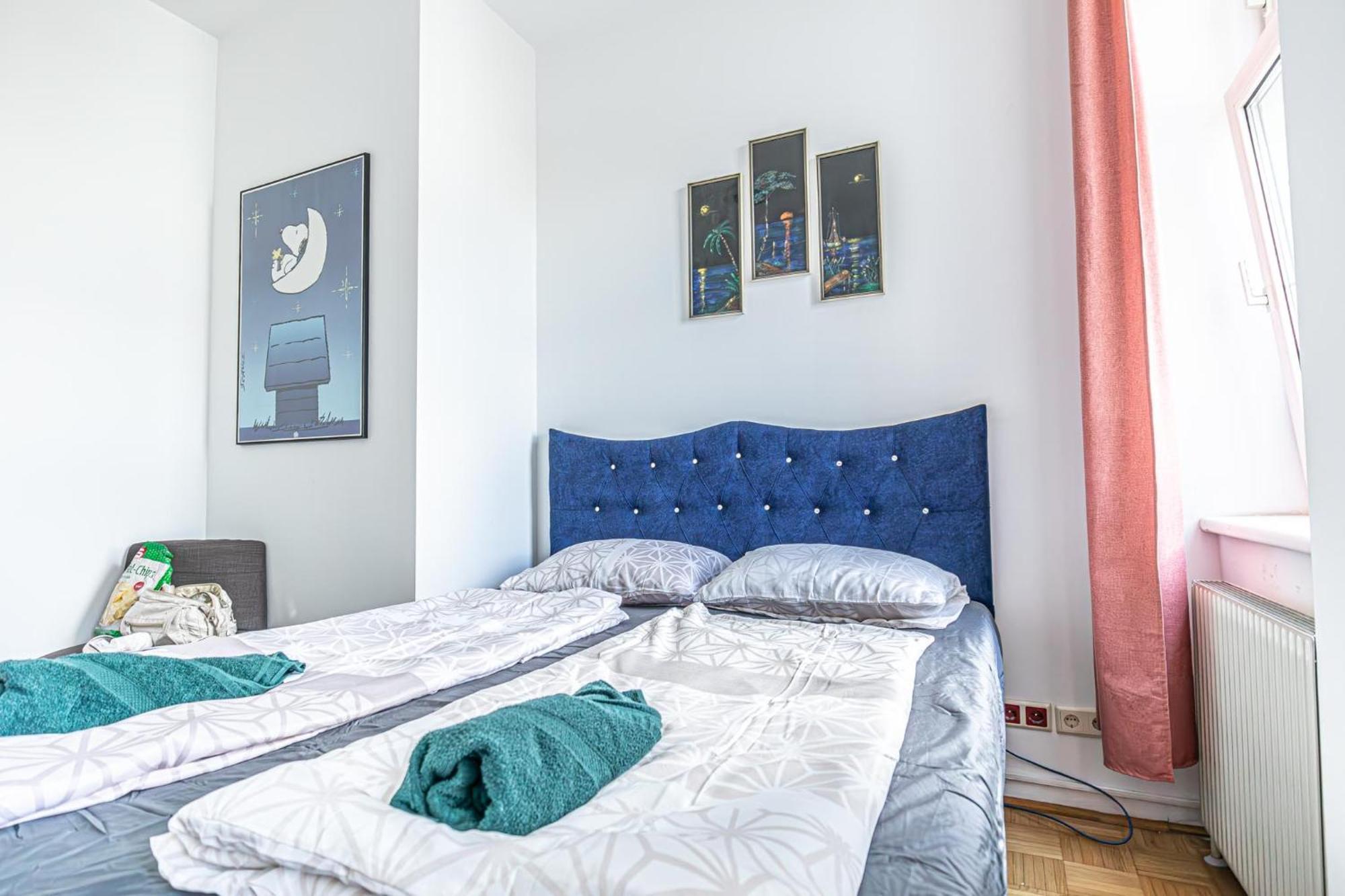 Near Schoenbrunn - Economy Rooms In Shared Apartment At Meidling Train Station فيينا المظهر الخارجي الصورة